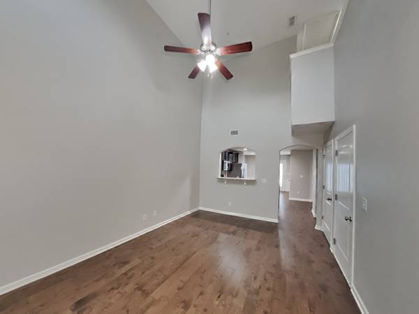1093 Neeleys Bnd, Spring Hill, TN 37174