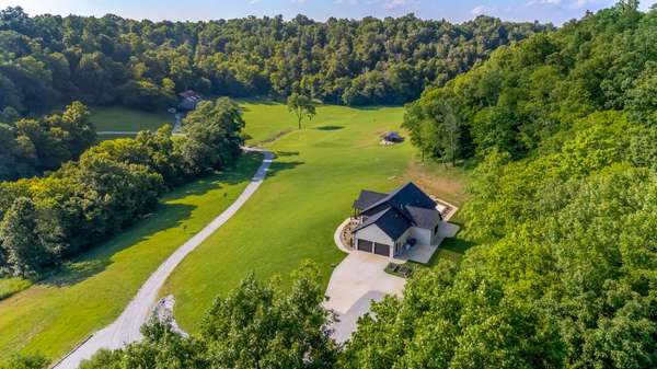 564 Mt Olive Cemetery Rd, Lynnville, TN 38472