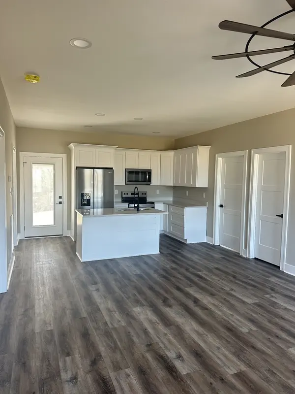 988 Davenport Rd, Cumberland City, TN 37050