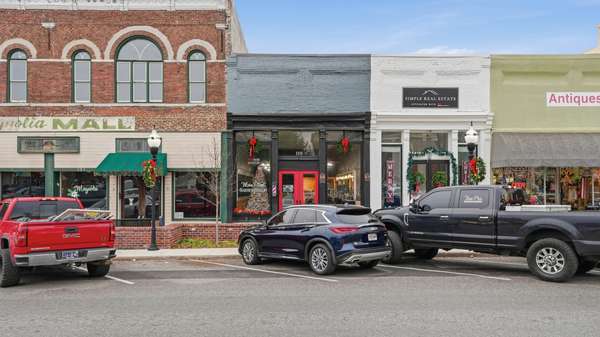 119 Main Ave #S, Fayetteville, TN 37334
