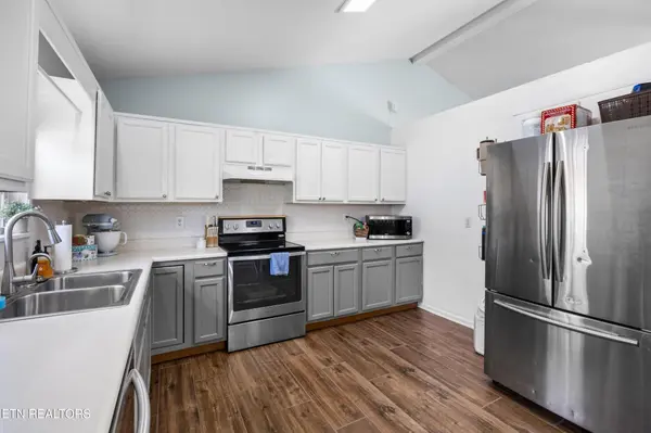 2207 Tuckaleechee Pike, Maryville, TN 37803