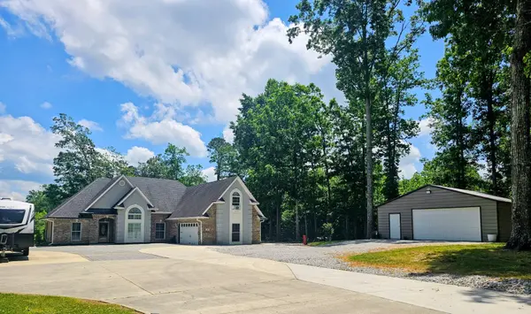 202 55th Ave, Gruetli Laager, TN 37339