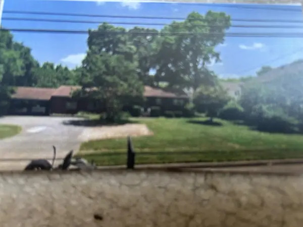 313 Myatt Dr, Madison, TN 37115