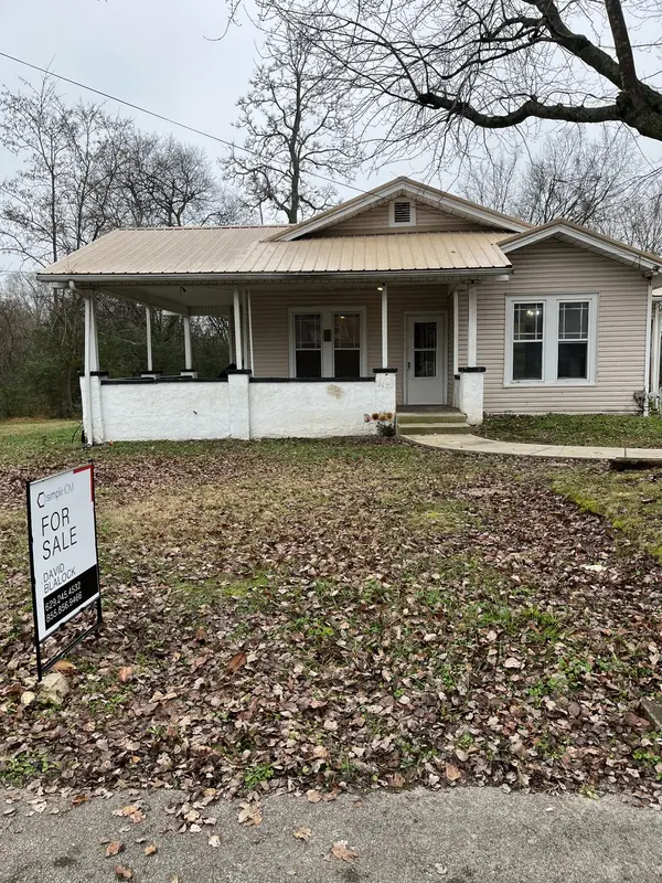 118 Swan Ave, Hohenwald, TN 38462