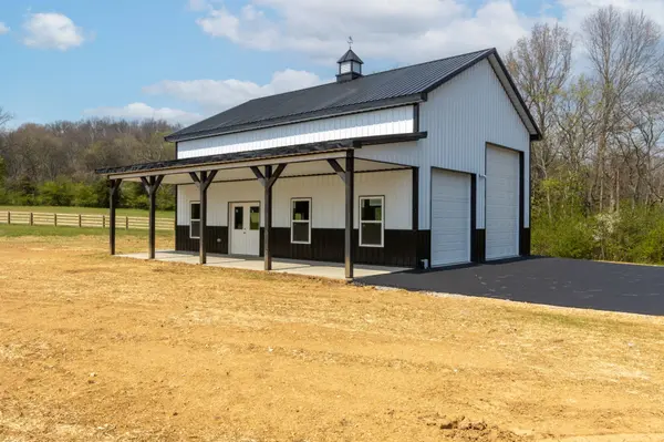 3333 Booker ridge rd, Mount Pleasant, TN 38474