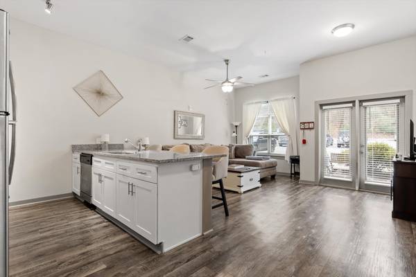 782 Riverfront Parkway #107, Chattanooga, TN 37402