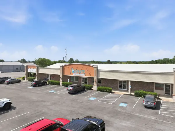 875 Union St, Shelbyville, TN 37160