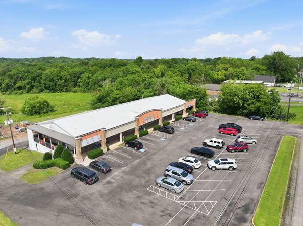 875 Union St, Shelbyville, TN 37160