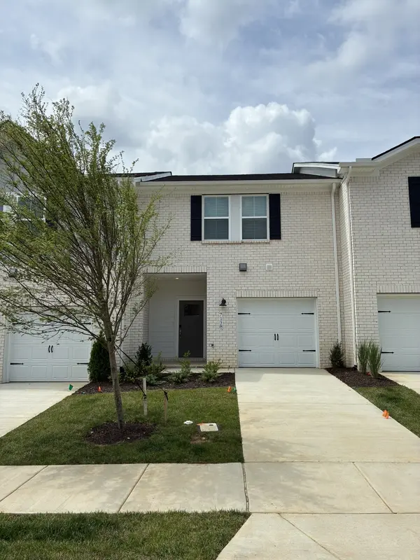 7138 Cedarcrest Ln, Fairview, TN 37062