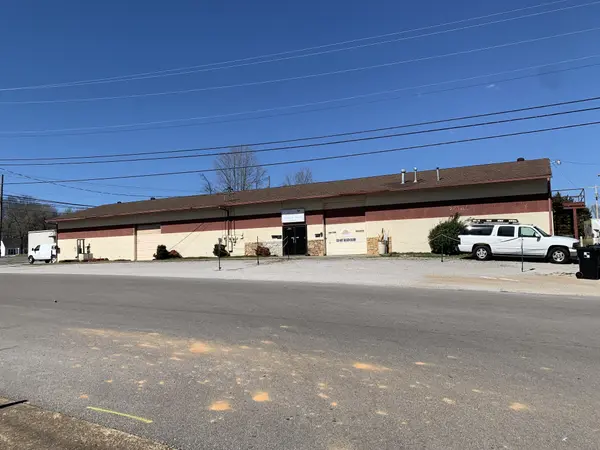 2019 S Main St, Columbia, TN 38401