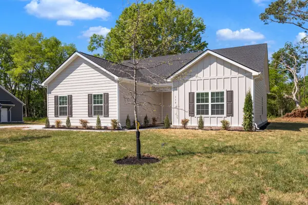 112 Centennial Lane, Columbia, TN 38401