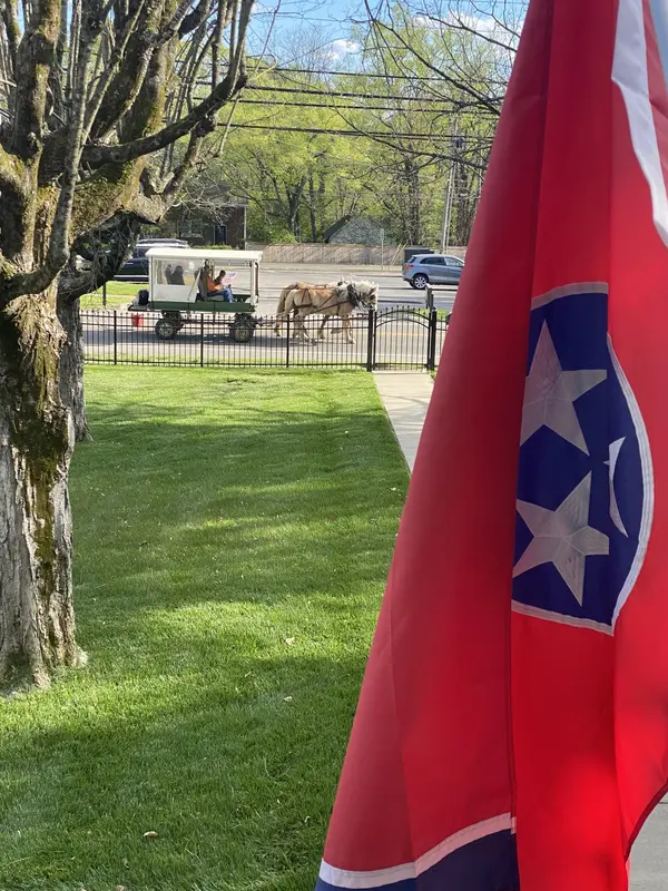 706 W 7th St, Columbia, TN 38401