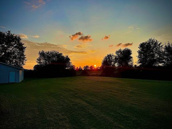 3351 E State Line Rd, Union City, TN 38261