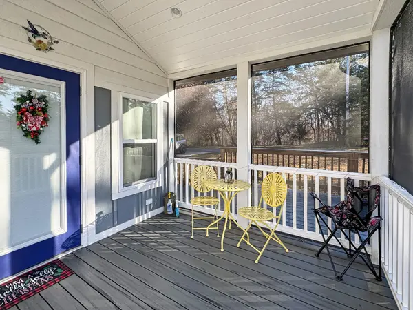103 Thomas Rd, Dover, TN 37058