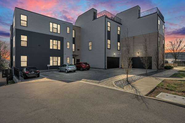 519 27th Ave #N #101, Nashville, TN 37209