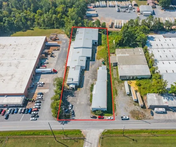 447 Virgil Dr, Dalton, GA 30721