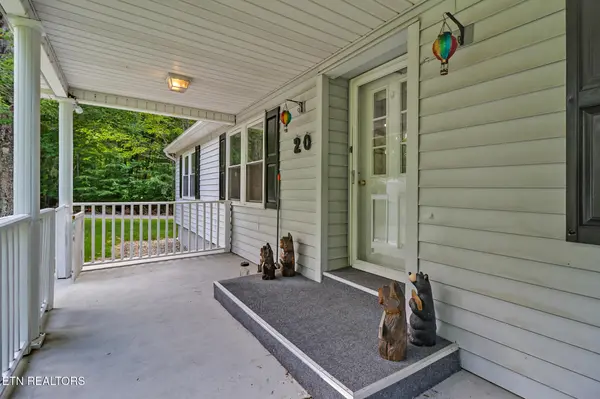 20 Robin Hood Lane, Crossville, TN 38558