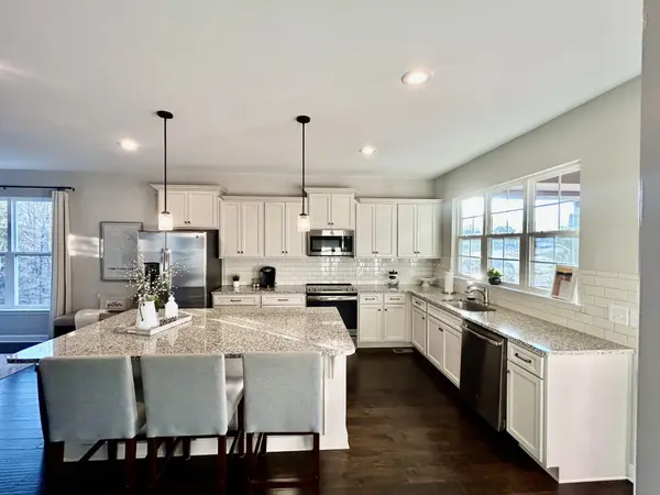 215 Evans Dr, Tullahoma, TN 37388