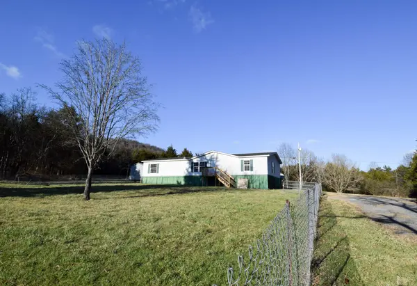 635 Celsor Rd, Hartsville, TN 37074