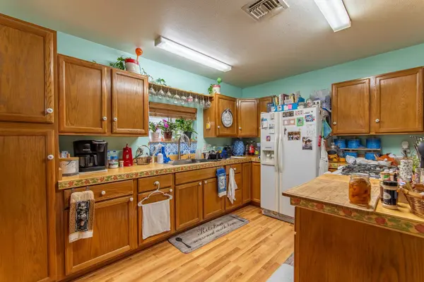 2040 LIBERTY RD, Morris Chapel, TN 38361
