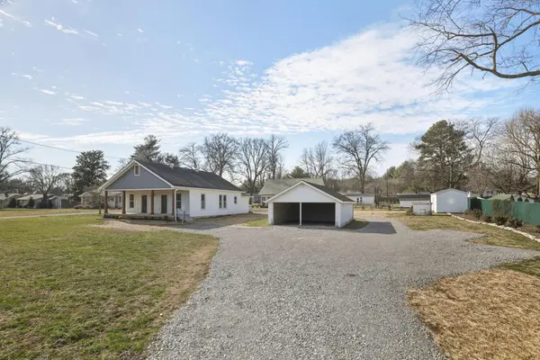 6604 2nd St, College Grove, TN 37046