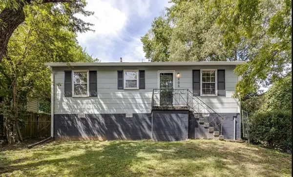 906 S 14th St, Nashville, TN 37206