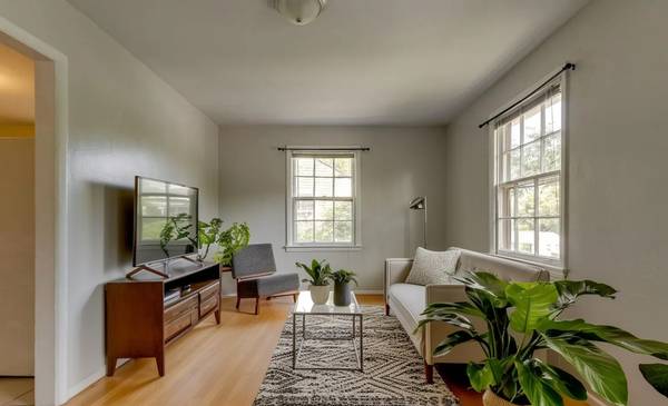 906 S 14th St, Nashville, TN 37206