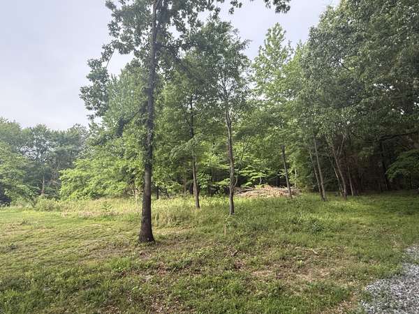 326 Kaiser Rd, Dickson, TN 37055