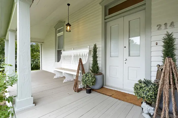 214 Washington St #W, Fayetteville, TN 37334