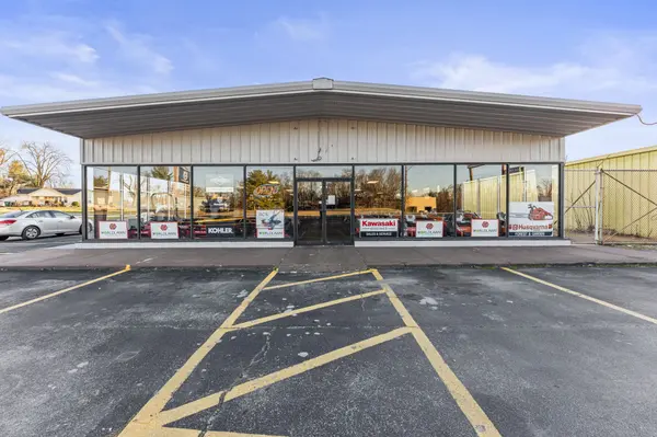 918 S College St, Winchester, TN 37398
