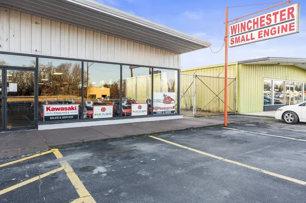 918 S College St, Winchester, TN 37398