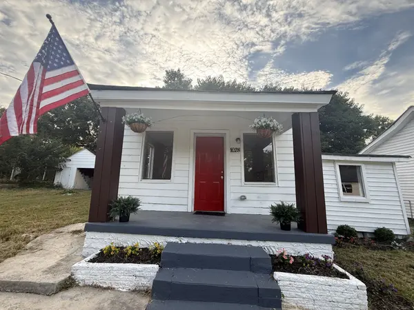 1028 Bridge St, Columbia, TN 38401