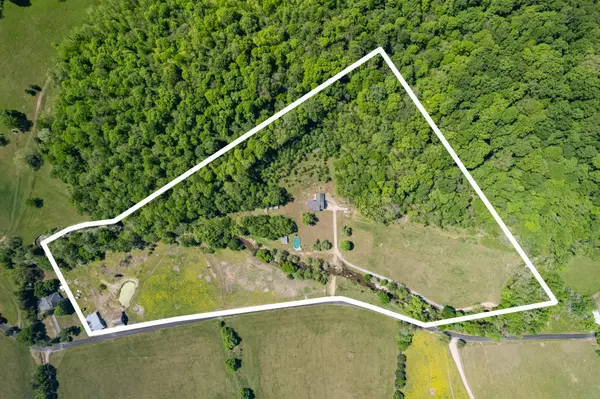 3310 Dog Branch Rd, Prospect, TN 38477