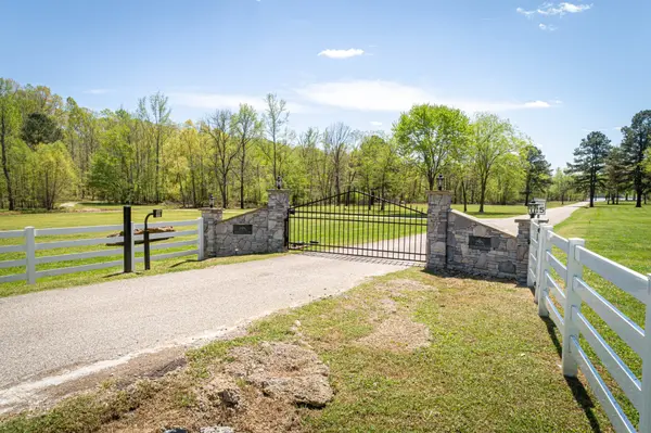 90 Arrowhead Circle, Parsons, TN 38363