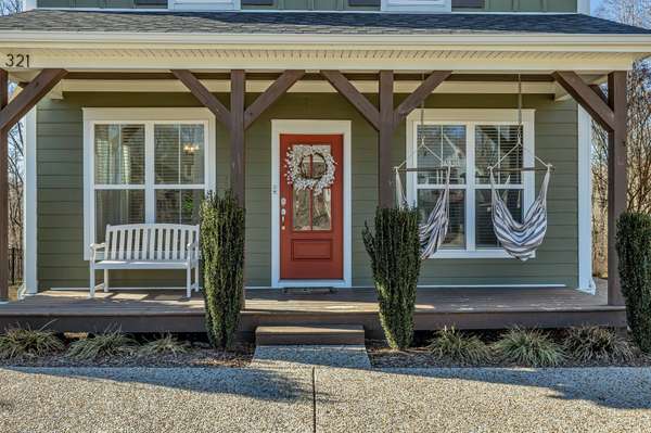 321 Evans Dr, Tullahoma, TN 37388