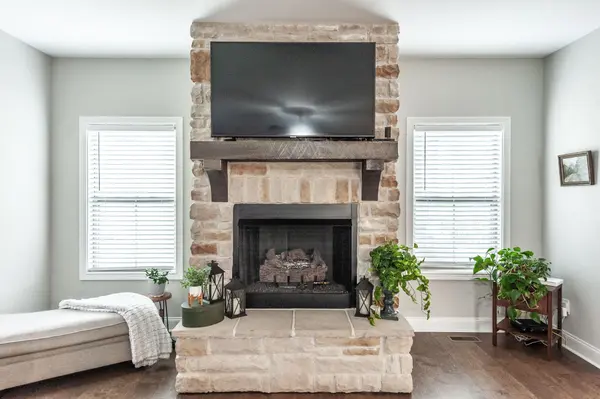 1184 Wicke Rd, Adams, TN 37010