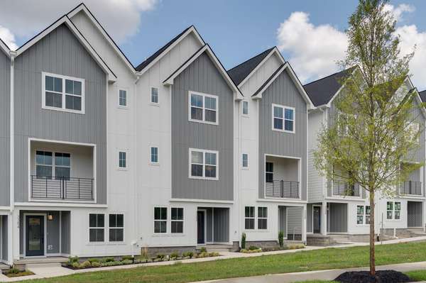 3300 Conviser Dr, Nashville, TN 37207