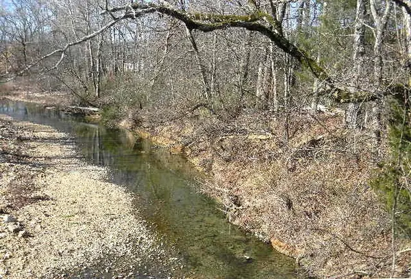 2765 Highway 70 #E, Waverly, TN 37185