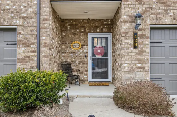 429 Palmetto Dr, Columbia, TN 38401
