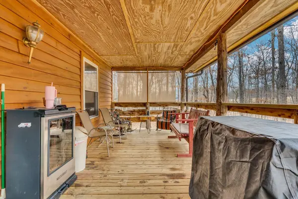 13465 Lantana Rd, Crossville, TN 38572