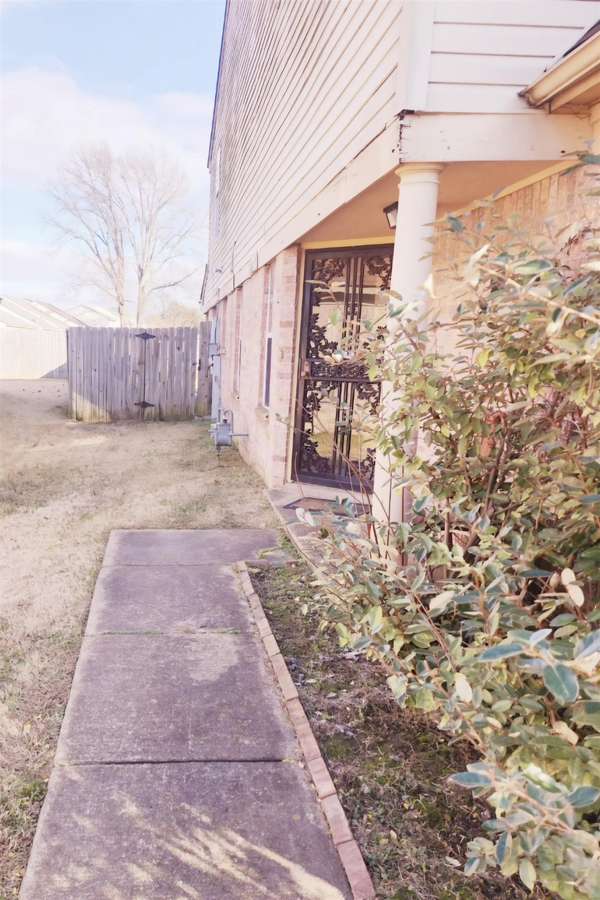 4316 BARRY MEADOWS CV, Memphis, TN 38125