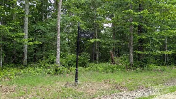1340 Owl Circ, Hurricane Mills, TN 37078