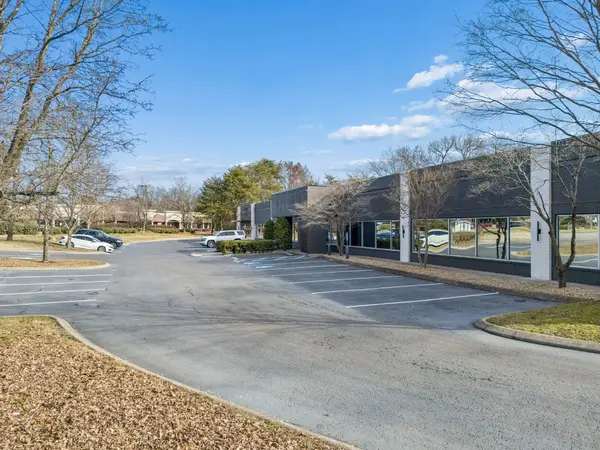 512 Autumn Springs Ct, Franklin, TN 37067