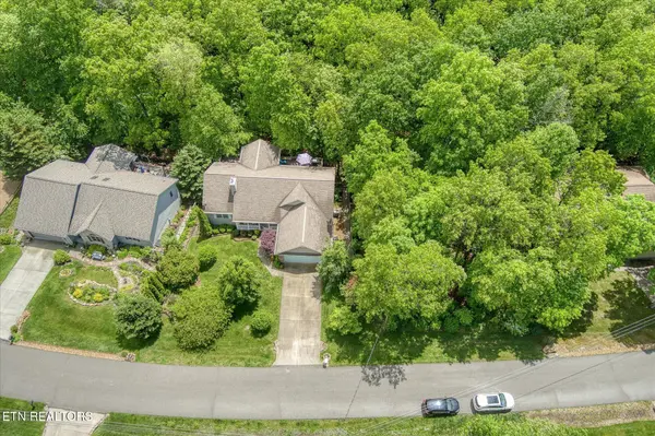 182 Canterbury Drive, Crossville, TN 38558