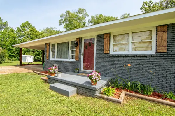 5011 SUNNY ACRES DR, Waynesboro, TN 38485