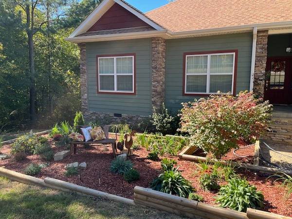 240 Thunder Ridge Dr, South Pittsburg, TN 37380
