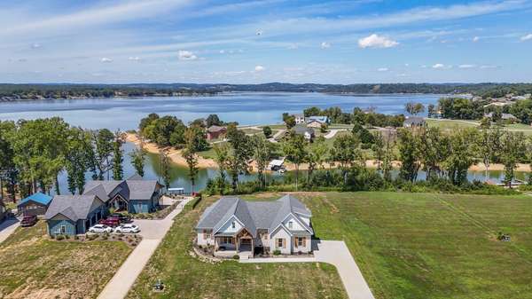 250 Sunset Blvd, White Pine, TN 37890