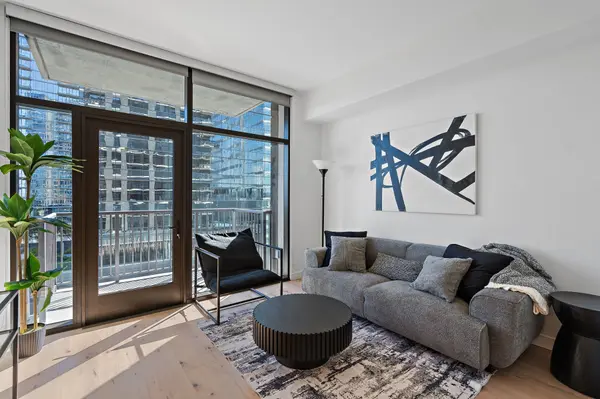 1212 Demonbreun St #806, Nashville, TN 37203