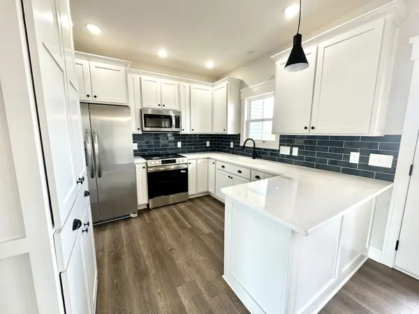 1220 Vickie Ln, Portland, TN 37148