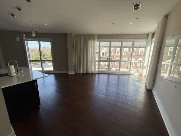 3790 Bedford Ave #302, Nashville, TN 37215